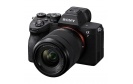 Top des ventes : SONY ALPHA 7 IV&nbsp;+ FE 28-70 mm f/3,5-5,6 OSS II