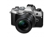 OM SYSTEM OM-5 Silver + 12-45 mm f/4 PRO ED