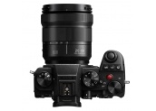PANASONIC LUMIX DC-S5 + 20-60 mm f/3,5-5,6 + 70-300 mm f/4,5-5,6