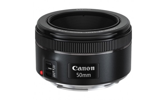 CANON EF 50 mm f/1,8 STM