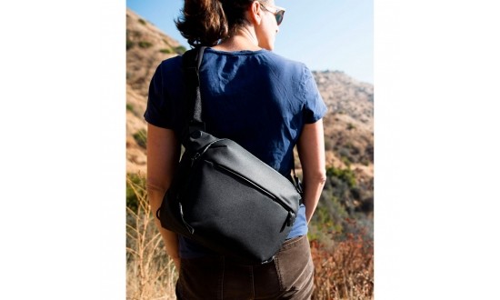 PEAK DESIGN Peak Design Everyday Sling 6L v2 - Black