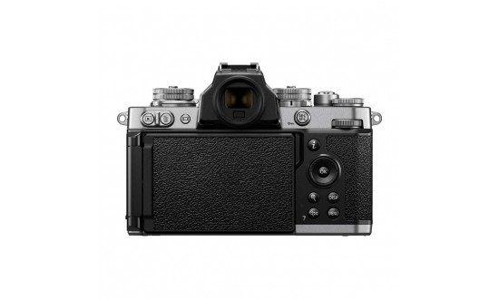 NIKON Zfc + Z DX 16-50 mm f/3,5-6,3 VR Silver
