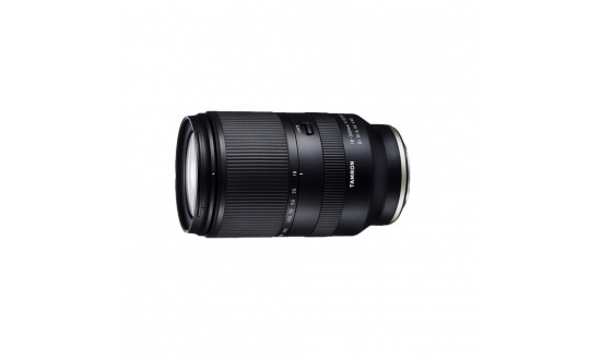 TAMRON 18-300 mm f/3,5-6,3 DI III-A VC VXD Sony E (APS-C)